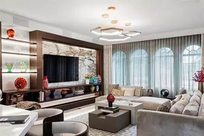 5801 Pine Tree Dr, Miami Beach, FL 33140 - Photo 14