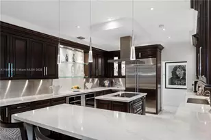 5801 Pine Tree Dr, Miami Beach, FL 33140 - Photo 30