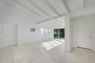 520 W 51st Terrace, Miami Beach, FL 33140 - Photo 14