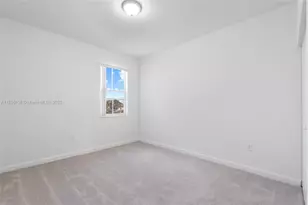 2405 NW 131st Cir, Miami, FL 33167 - Photo 24