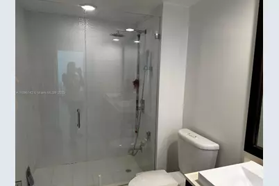 2000 N Bayshore Dr #625, Miami, FL 33137 - Photo 8