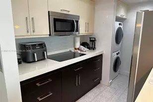 2000 N Bayshore Dr, Miami, FL 33137 - Photo 1