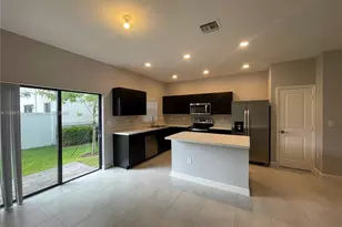 1120 SW 7th Ct, Florida City, FL 33034 - Photo 6