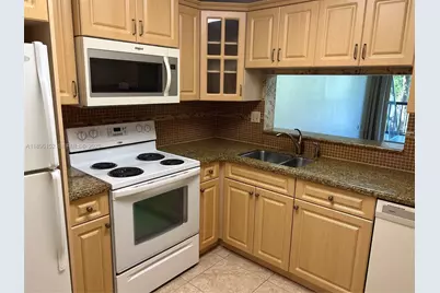 10855 SW 112th Ave #215, Miami, FL 33176 - Photo 1