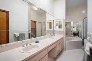 15806 SW 144th Pl, Miami, FL 33177 - Photo 12