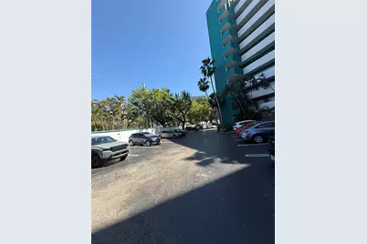 1700 NW N River Dr #201, Miami, FL 33125 - Photo 40