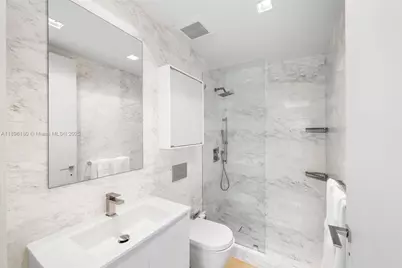 50 S Pointe Dr #TWN7, Miami Beach, FL 33139 - Photo 14