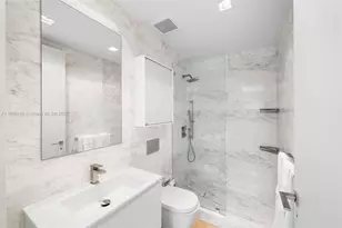 50 South Pointe Dr, Miami Beach, FL 33139 - Photo 14