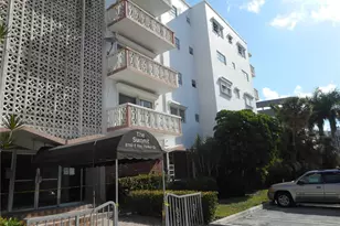 9700 E Bay Harbor Dr, Bay Harbor Islands, FL 33154 - Photo 4