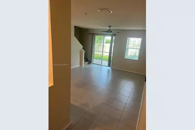 10734 Avery Park Drive, Riverview, FL 33578 - Photo 8