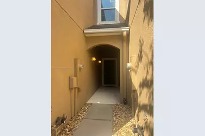 10734 Avery Park Drive, Riverview, FL 33578 - Photo 2