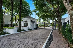 3703 NE 199th St, Aventura, FL 33180 - Photo 36