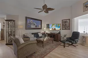 2270 SE 7th Pl, Homestead, FL 33033 - Photo 6