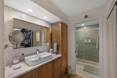 2270 SE 7th Pl, Homestead, FL 33033 - Photo 20