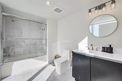 665 NE 25th St #2301, Miami, FL 33137 - Photo 14