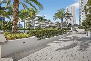 7000 Island Blvd, Aventura, FL 33160 - Photo 38