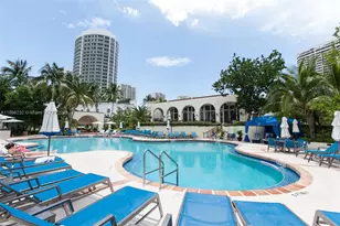 7000 Island Blvd, Aventura, FL 33160 - Photo 66