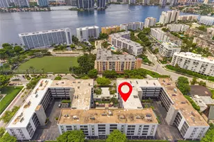 201 178th Dr, Sunny Isles Beach, FL 33160 - Photo 30