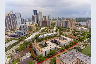201 178th Dr #426, Sunny Isles Beach, FL 33160 - Photo 28