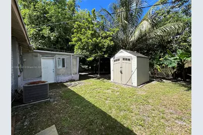 6121 Madison St, Hollywood, FL 33023 - Photo 14