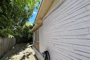 6121 Madison St, Hollywood, FL 33023 - Photo 18