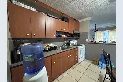 6121 Madison St, Hollywood, FL 33023 - Photo 8