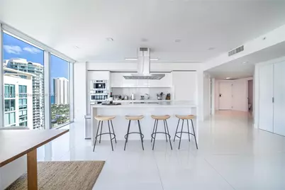 300 Sunny Isles Blvd #4-1901, Sunny Isles Beach, FL 33160 - Photo 4