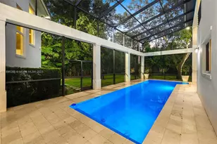 8923 Ludlam Rd, Pinecrest, FL 33156 - Photo 22