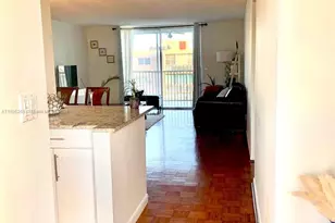 319 NE 14th Ave, Hallandale Beach, FL 33009 - Photo 8