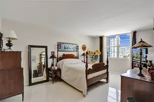 500 Bayview Dr, Sunny Isles Beach, FL 33160 - Photo 22