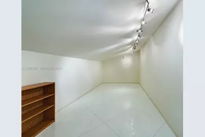 900 Brickell Key Blvd #PH3403, Miami, FL 33131 - Photo 58