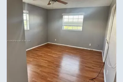 4140 NW 44th Ave #413, Lauderdale Lakes, FL 33319 - Photo 8