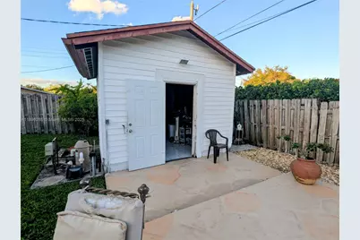 3031 N 74th Ave, Hollywood, FL 33024 - Photo 20