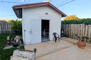 3031 N 74th Ave, Hollywood, FL 33024 - Photo 20