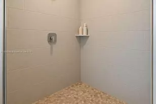 8200 NW 43rd St, Doral, FL 33166 - Photo 14