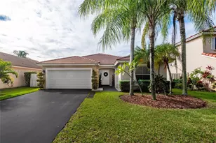 19190 NW 24th Pl, Pembroke Pines, FL 33029 - Photo 2