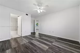 9877 Nob Hill Ct, Sunrise, FL 33351 - Photo 10