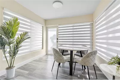 631 NE 57th St, Oakland Park, FL 33334 - Photo 6