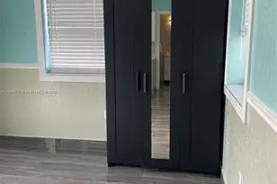 240 NE 27th St, Pompano Beach, FL 33064 - Photo 4