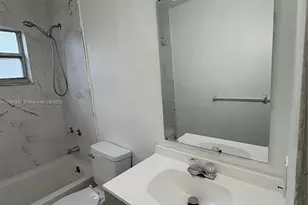 19121 NW 34th Ct, Miami Gardens, FL 33056 - Photo 8