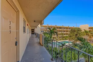 2145 Pierce St, Hollywood, FL 33020 - Photo 6