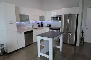234 NE 3rd St, Miami, FL 33132 - Photo 2