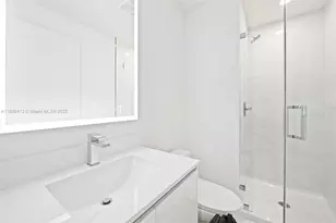 700 NE 24th St, Miami, FL 33137 - Photo 24