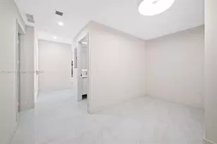 700 NE 24th St, Miami, FL 33137 - Photo 20