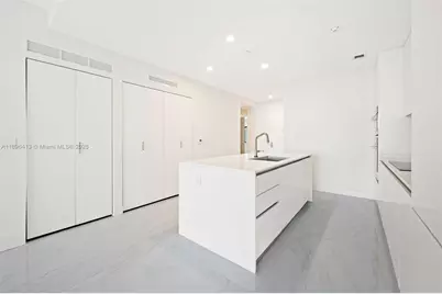 700 NE 24th St #702, Miami, FL 33137 - Photo 12