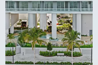 700 NE 24th St #702, Miami, FL 33137 - Photo 4