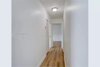 5501 NW 7th St #E408, Miami, FL 33126 - Photo 16
