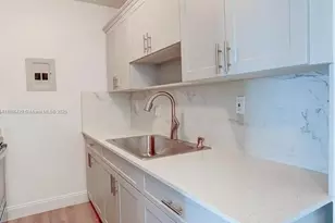 5501 NW 7th St, Miami, FL 33126 - Photo 10