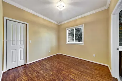 346 NE 47th Pl, Deerfield Beach, FL 33064 - Photo 12