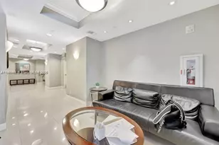 111 E Flagler St, Miami, FL 33131 - Photo 10